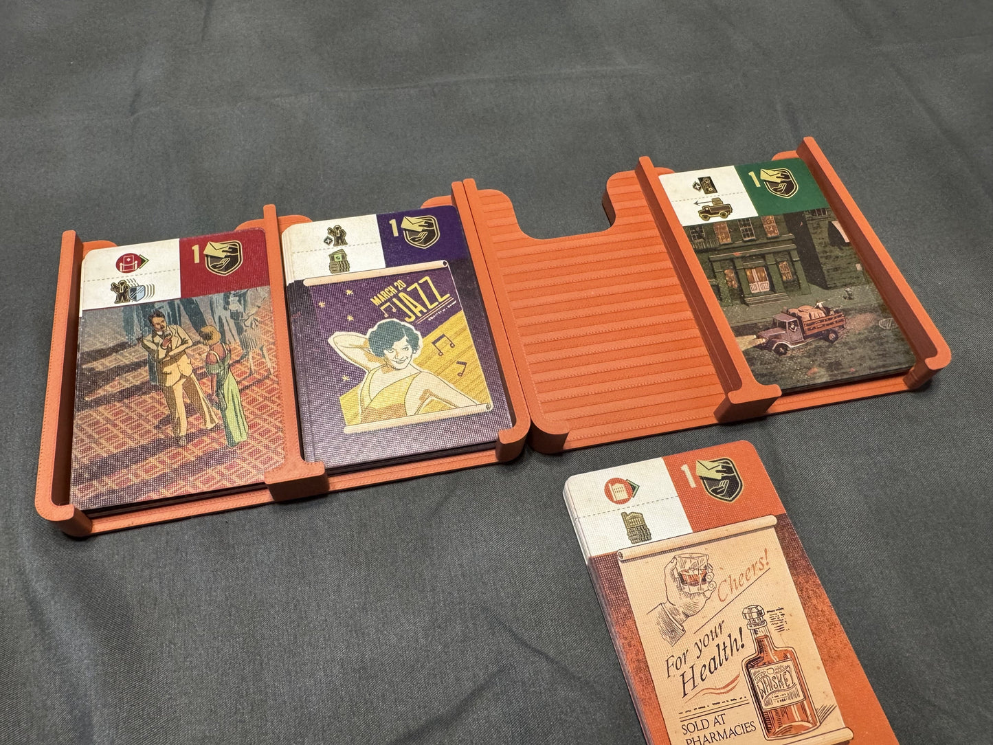 KreativLayers Speakeasy Board Game Insert, neatly organizing game components with designated slots and compartments.