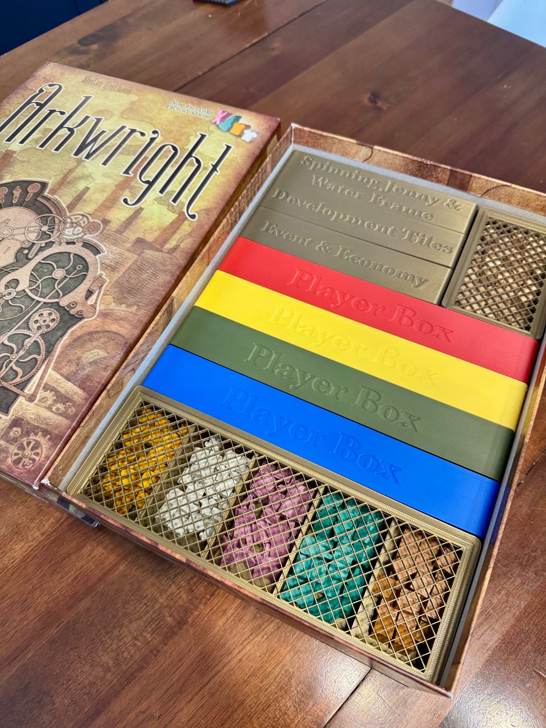 Arkwright board game organizer with worker overlay by KreativLayers, featuring compartments for game components.