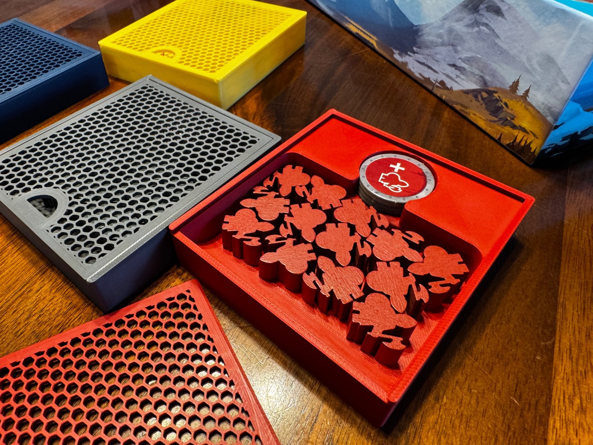 KreativLayers Looot Game Insert, a durable board game organizer with compartments for easy game setup and storage.