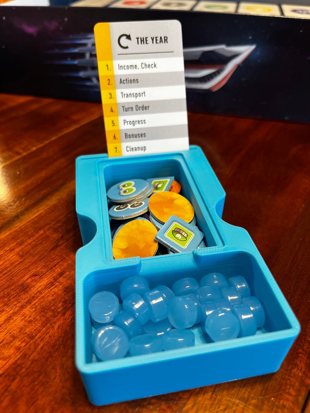 KreativLayers Evacuation Game Insert, a board game organizer designed to neatly store game components and accessories.