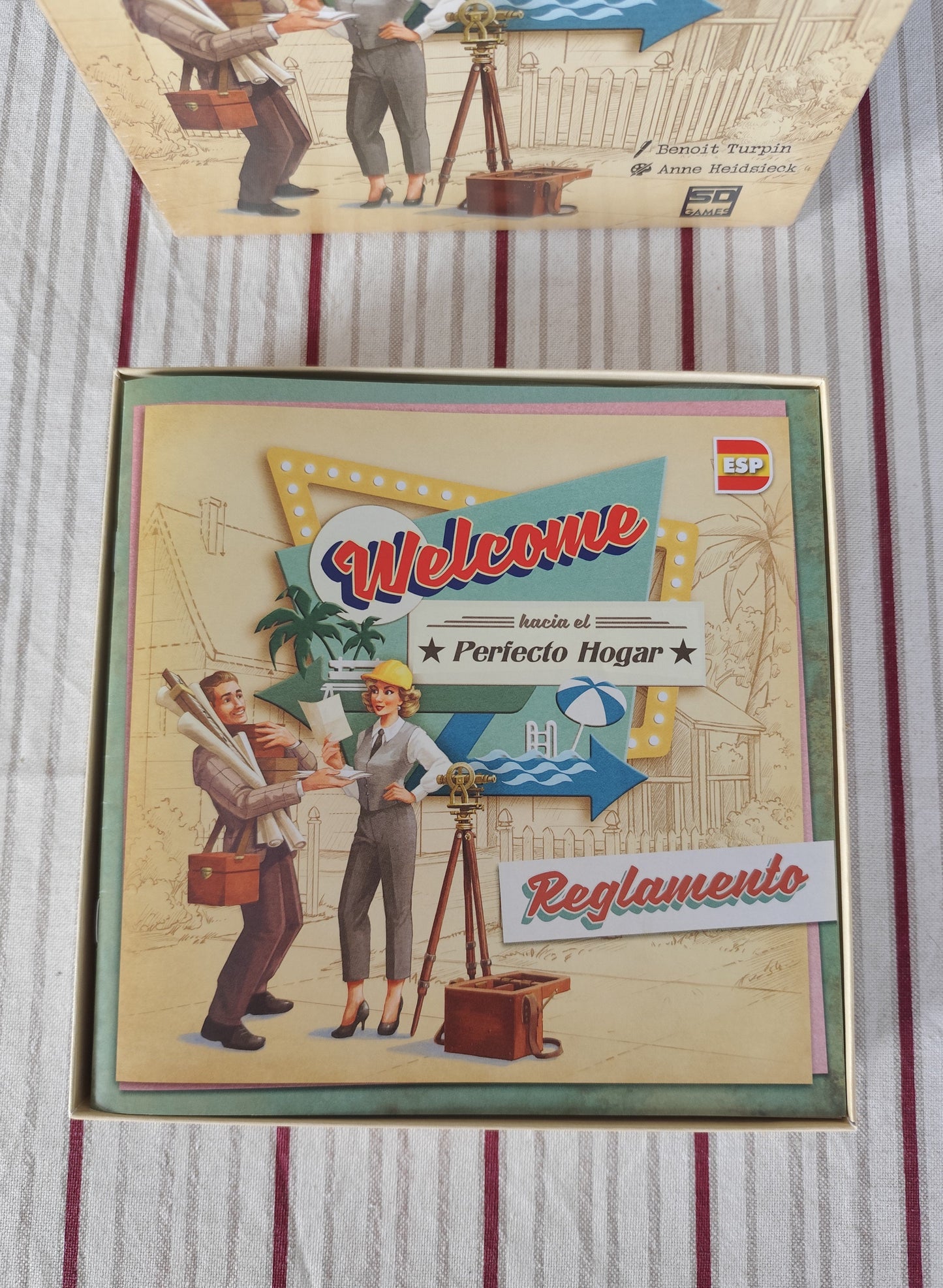 KreativLayers Welcome To INSERT board game organizer with compartments for game pieces and cards.