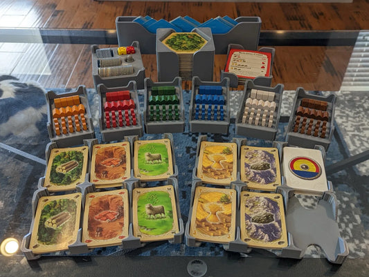 KreativLayers Catan base game insert with 5-6 player expansion supports, organized for efficient setup and gameplay.