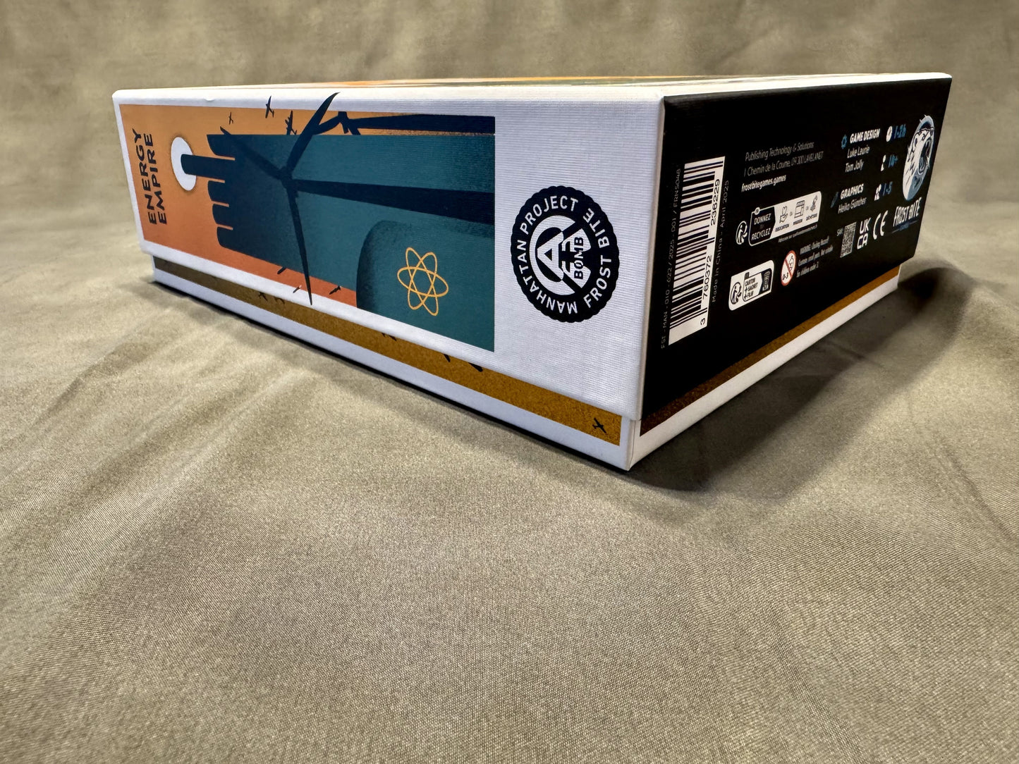 Manhattan Project Energy Empire Insert by KreativLayers, featuring a custom board game organizer with compartments for game pieces.