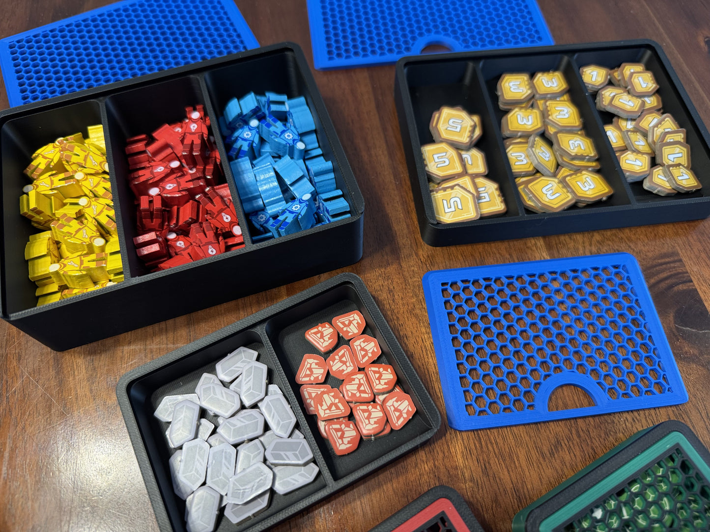 KreativLayers Shackleton Base Insert, a board game organizer with compartments for game pieces and cards.