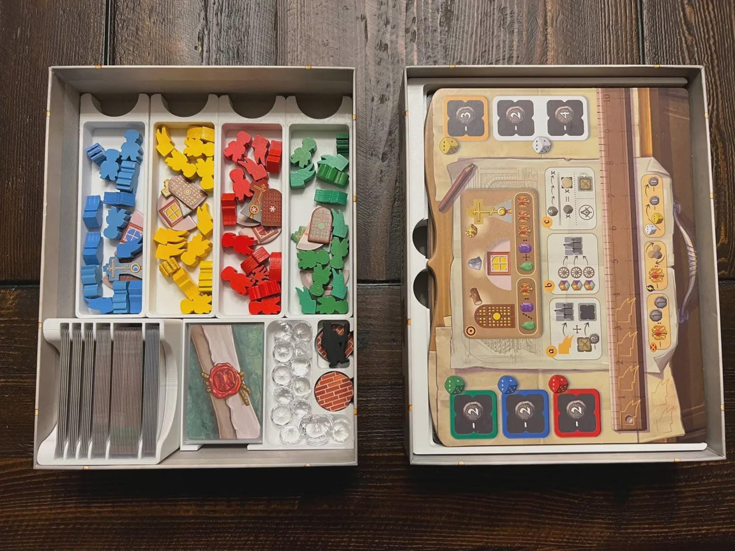 Red Cathedral Organizer with Contractors Expansion, Eco-Friendly Solar Powered 3D Studio - KreativLayers