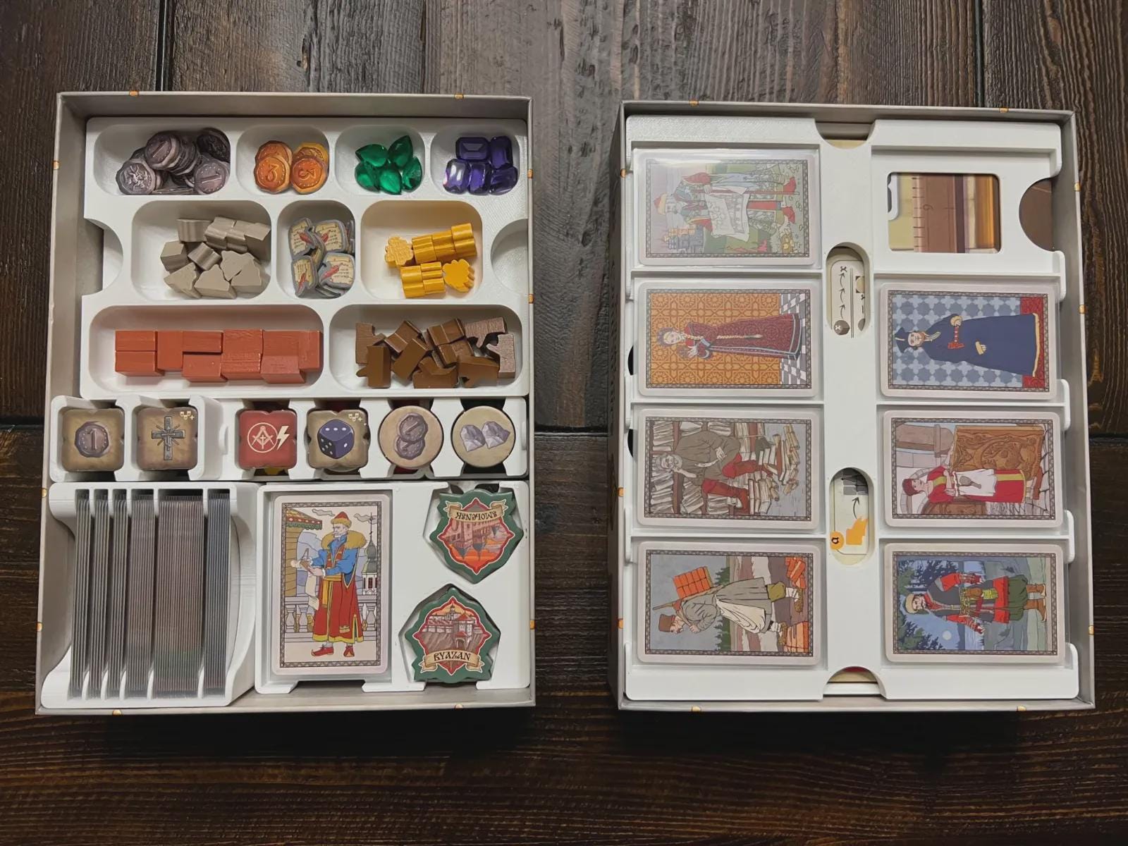 Red Cathedral Organizer with Contractors Expansion, Eco-Friendly Solar Powered 3D Studio - KreativLayers