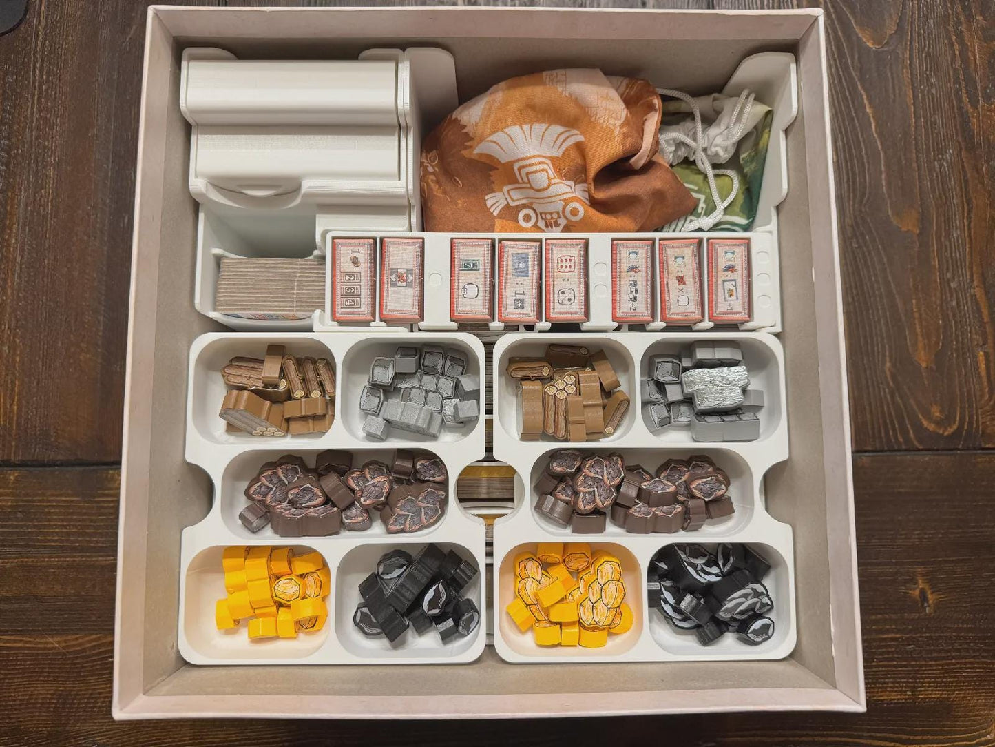 Teotihuacan Deluxe Master Set Insert / Organizer - Fits 5th Player Expansion - Eco Friendly 3D Printing Studio
