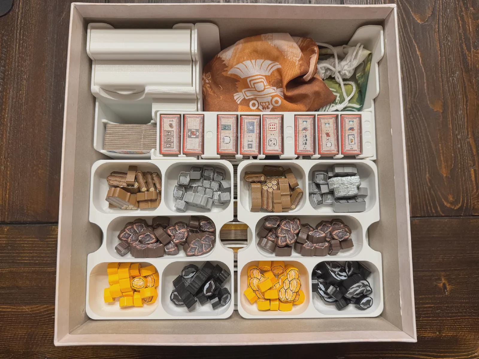 Teotihuacan Deluxe Master Set Insert / Organizer - Fits 5th Player Expansion - Eco Friendly 3D Printing Studio
