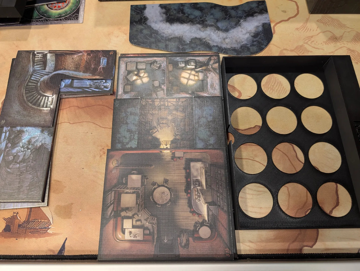 Cthulhu Death May Die Insert (Holds Season 1, 2, 3, 4, Unknowable, Goat, Yog, Ithaqua, Animal Allies) - KreativLayers