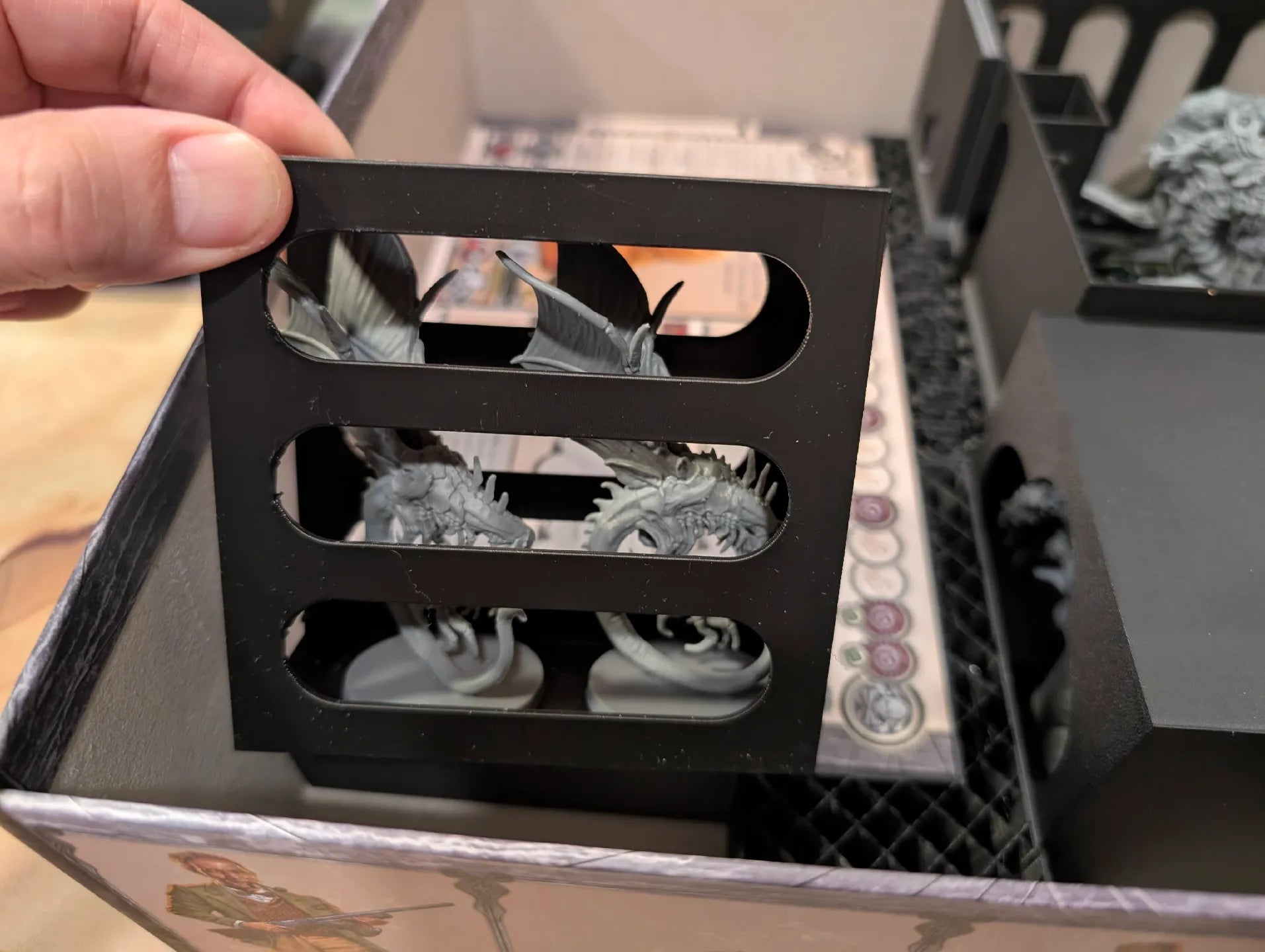 Cthulhu Death May Die Insert (Holds Season 1, 2, 3, 4, Unknowable, Goat, Yog, Ithaqua, Animal Allies) - KreativLayers