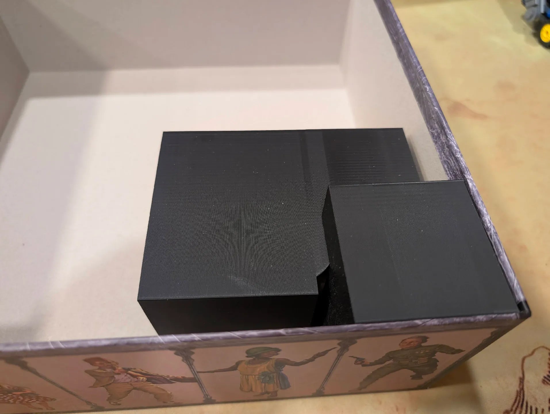 Cthulhu Death May Die Insert (Holds Season 1, 2, 3, 4, Unknowable, Goat, Yog, Ithaqua, Animal Allies) - KreativLayers