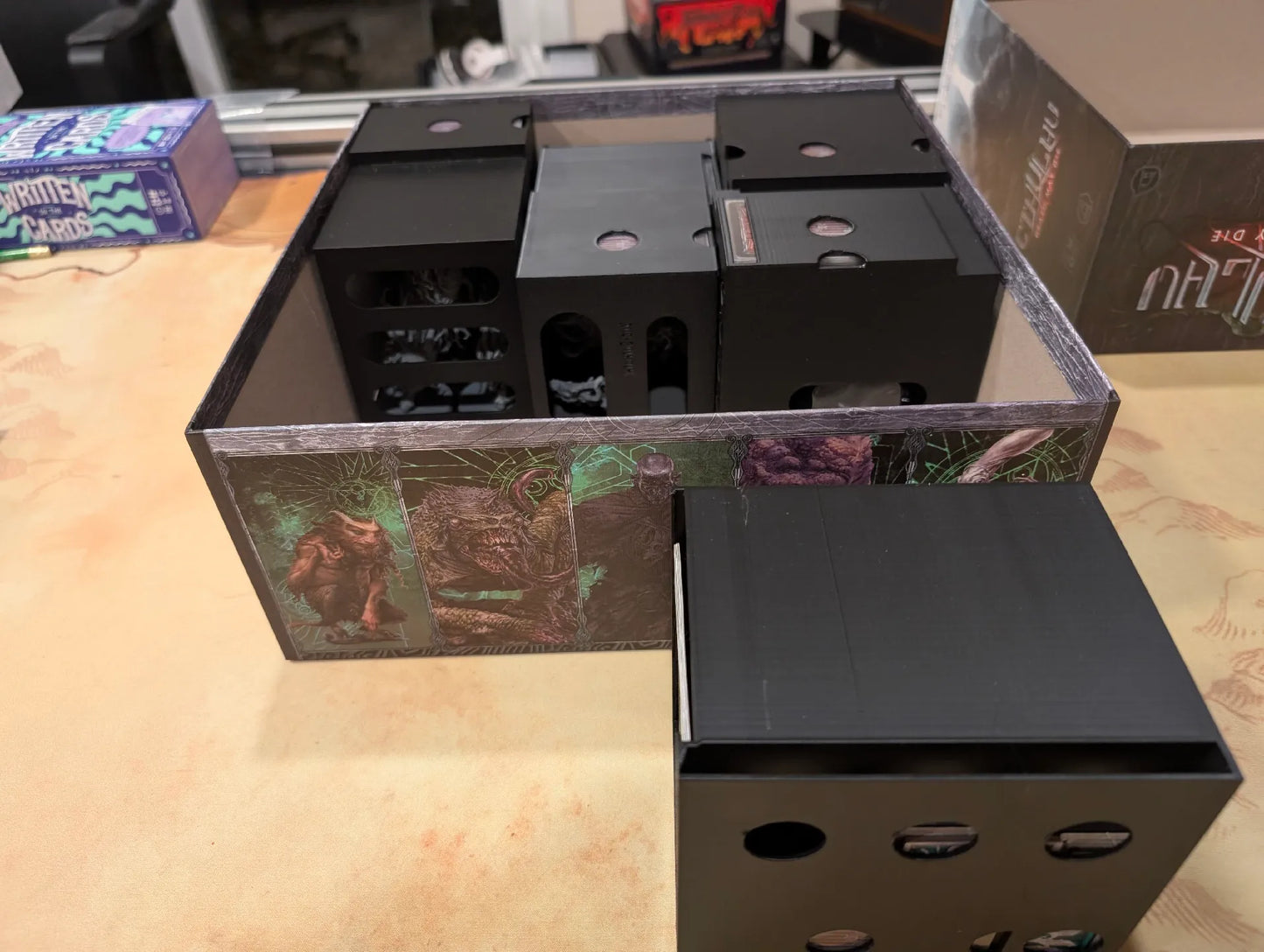 Cthulhu Death May Die Insert (Holds Season 1, 2, 3, 4, Unknowable, Goat, Yog, Ithaqua, Animal Allies) - KreativLayers