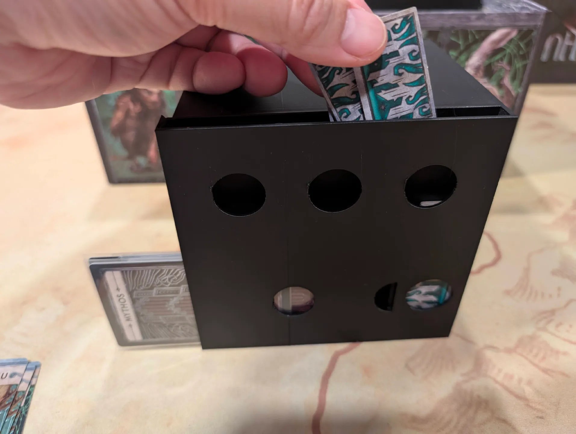 Cthulhu Death May Die Insert (Holds Season 1, 2, 3, 4, Unknowable, Goat, Yog, Ithaqua, Animal Allies) - KreativLayers