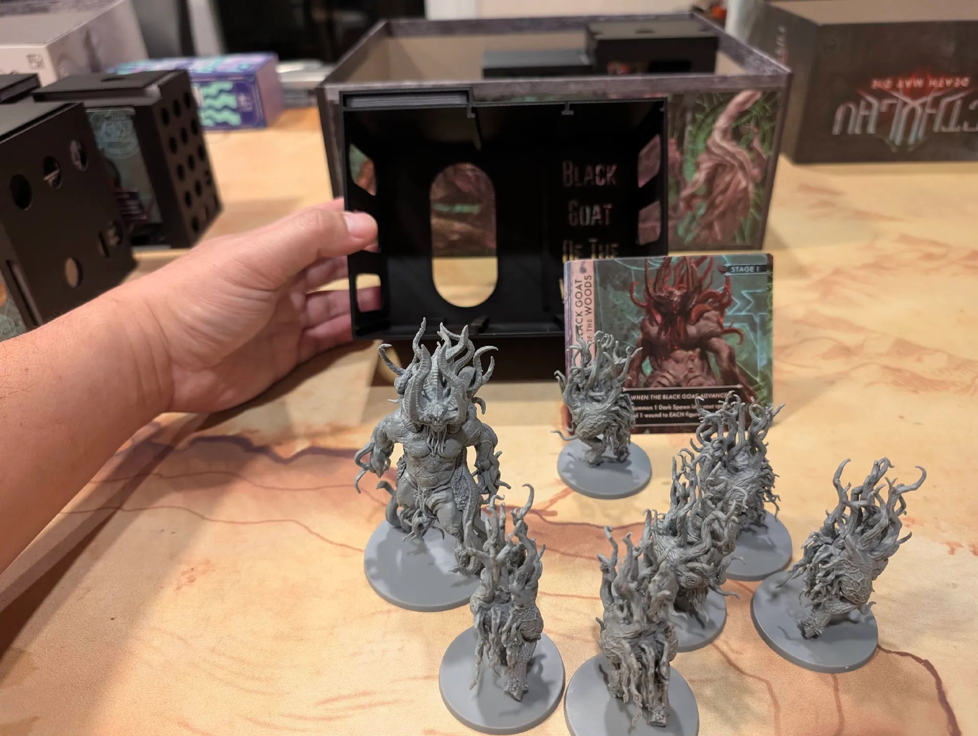 Cthulhu Death May Die Insert (Holds Season 1, 2, 3, 4, Unknowable, Goat, Yog, Ithaqua, Animal Allies) - KreativLayers